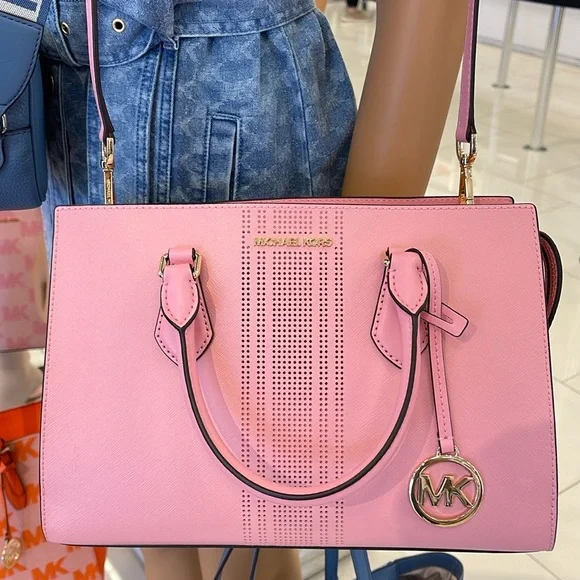 MICHAEL KORS
Sheila Medium CZ Faux Saffiano Leather Satchel Crossbody 
NWT - Picture 4 of 16